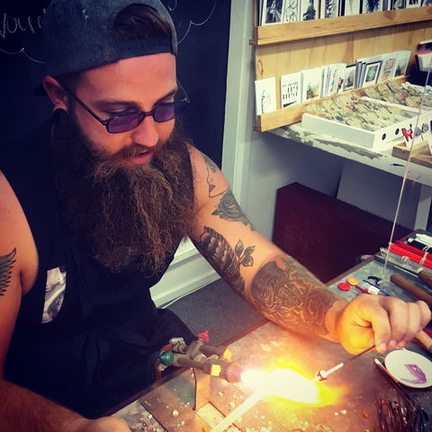 Hot Glass Demonstrations And Classes - Travel Search 1