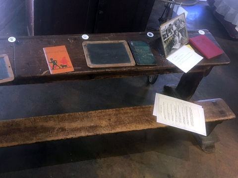 Rutherglen Common School Museum - Tourism Guide 2