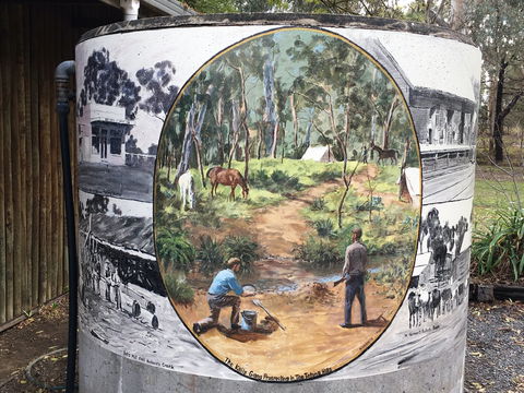Tatong Tavern Water Tank - Cruises Travel 0