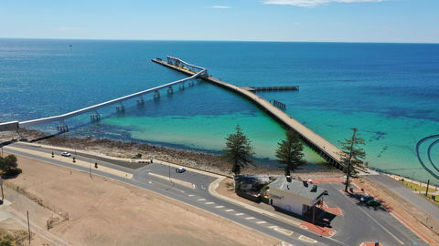 Wallaroo Jetty - Tourism Guide 0