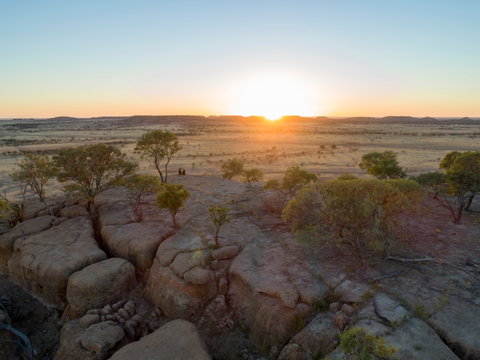 Winton - Tourism Guide 2