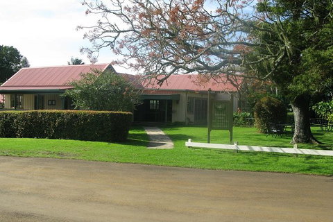 Norfolk Island Commandants Dinner - Tourism Guide 3