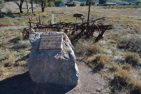 Wangaraleednie Monument & Ruins - Tourism Guide 0