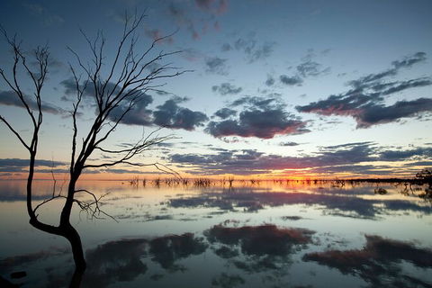 Menindee Lakes And Darling River - Cruises Travel 1