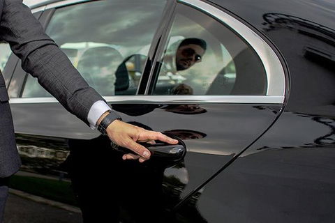 Adelaide Airport (ADL) To City Center To Airport - Private Transfer - Tourism Guide 2