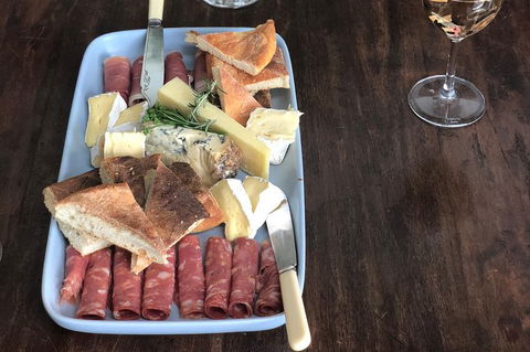 Tamar Valley Wine Tours - Tourism Guide 23