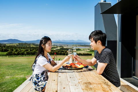 All Inclusive Wine Tour Up The Derwent Valley Hobart: Local Wines & Cheeses - Tourism Guide 0