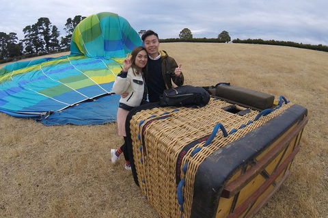 Private Balloon Flight - Tourism Guide 3
