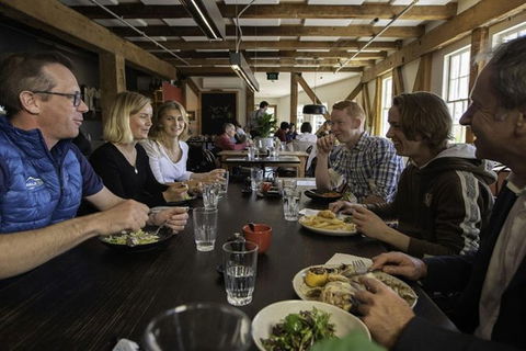 3.5 Hours Walking Guided Tour Of Launceston Highlights - Tourism Guide 1