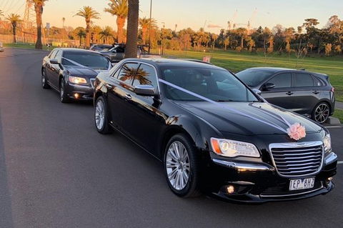 Luxury Wedding Car Hire With Chauffeur - Tourism Guide 3