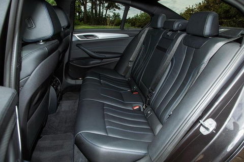 Arrival Private Transfer Melbourne Airport MEL To Melbourne City By Business Car - Tourism Guide 3