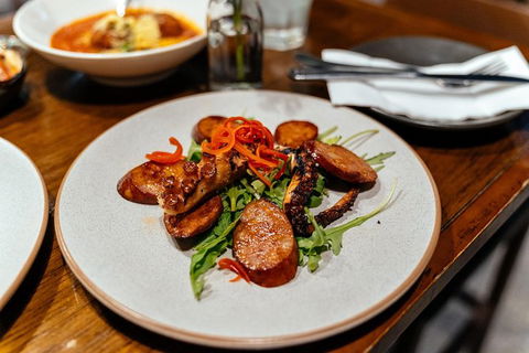 The Flavors Of Perth: Fremantle Wine & Bites Private Tour - Travel Agents 2