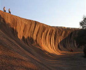 Wave Rock - Cruises Travel 0