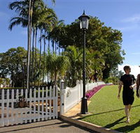 Government House - Travel Search