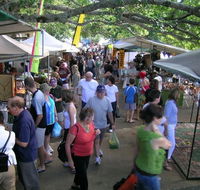 Eumundi Markets - Cruises Travel
