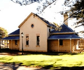 Historic Courthouse - Travel Agents 0