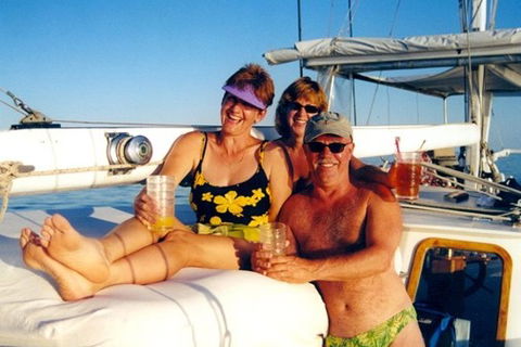 A Whitsunday Luxury Sailing Holiday - Tourism Guide 4