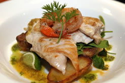 Marina Quays Tavern - Travel Agents 2