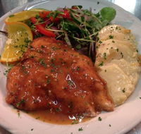 Fairways Tavern - Tourism Guide
