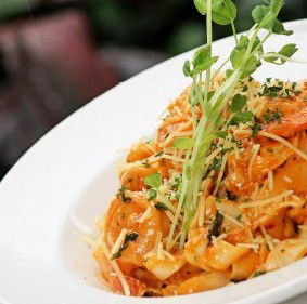 Toscanis Cafe Bar Restaurant - Travel Agents 0