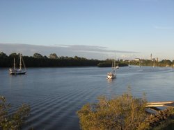 Spinnaker Restaurant And Bar - Travel Search 1