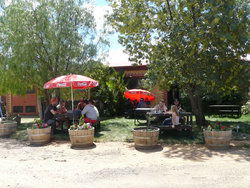 Albion Hotel Swifts Creek - Tourism Guide 2