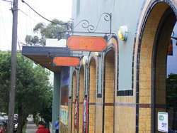 White Cockatoo Hotel - Travel Search 2