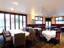 Albion Hotel Port Melbourne - Tourism Guide 3