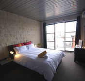 St Kilda Beach House - Tourism Guide