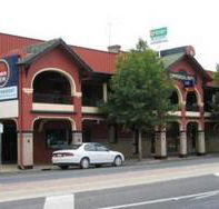 Commercial Hotel Benalla - Travel Agents