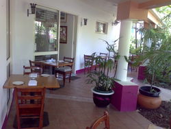 Clifton Capers Bar & Grill - Travel Agents 2