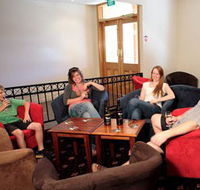 Hibernian Hotel Beechworth - Travel Agents