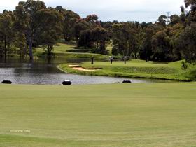 Flagstaff Hill Golf Club And Koppamurra Ridgway Restaurant - Cruises Travel 1