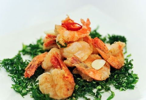 At Bangkok Restaurant - Tourism Guide 2