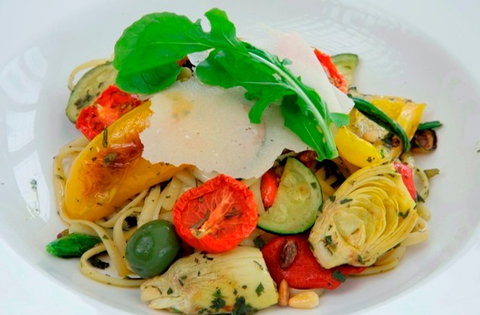 Dunes Restaurant & Kiosk Palm Beach - Travel Agents 1