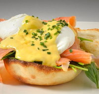 Billows at the Beach - Travel Search