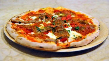 Pizzeria E Cucina - Tourism Guide 1
