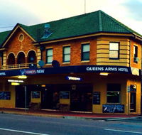 Queens Arms Hotel - Tourism Guide