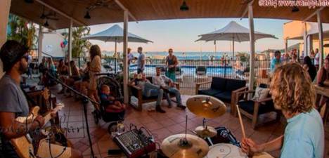 Anchor Bar - Tourism Guide 1