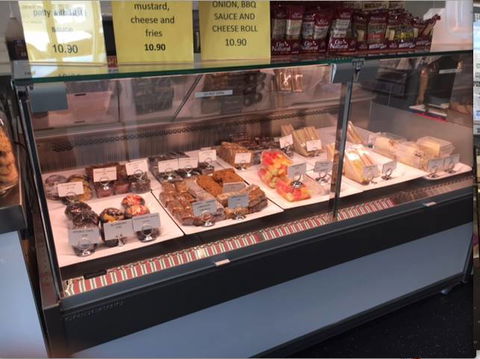 CRACKA DAWN - Tourism Guide 4