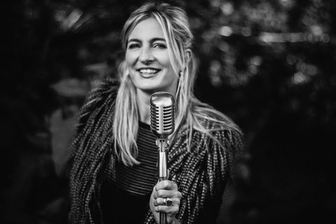 Fireside Jazz Dinner With Ella’s Holiday - Travel Search 0