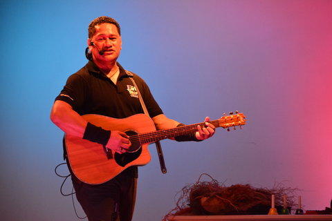 Hangi In The Country IV - Travel Agents 1