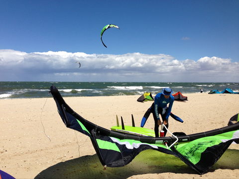 Kiteboarding Lesson - Travel Agents 1