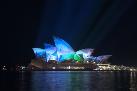 Vivid Sydney Harbour Dinner Cruises – Australian Cruise Group - Travel Search 2