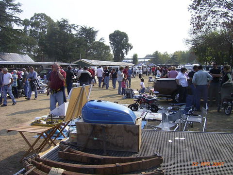 Wangaratta Swap Meet And Collectables Market - Cruises Travel 0