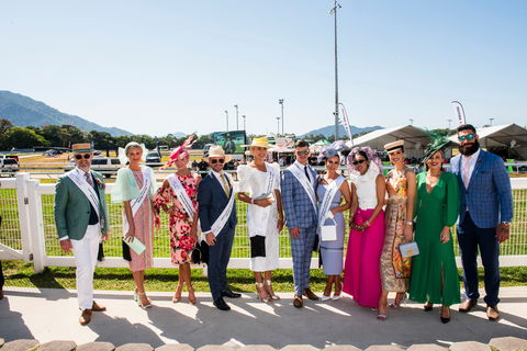 Cairns Amateurs - Travel Agents 1