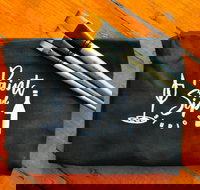 Paint and Sip Experience - Travel Agents