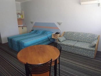 Golden Sands Motor Inn Forster - Tourism Guide 3