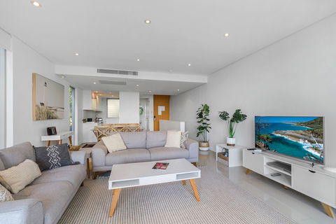 The Rise Noosa - Cruises Travel 5