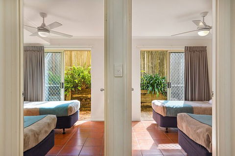 Coolum Beach Getaway Resort - Tourism Guide 7